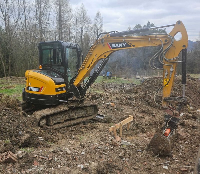 Wynajem minikoparki 5 ,5 t minikoparka bez operatora, cała małopolska