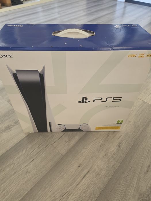 PS5 Standard / Pouco uso e caixa original!