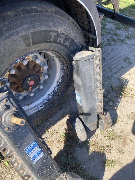 Лапи напівпричіпа