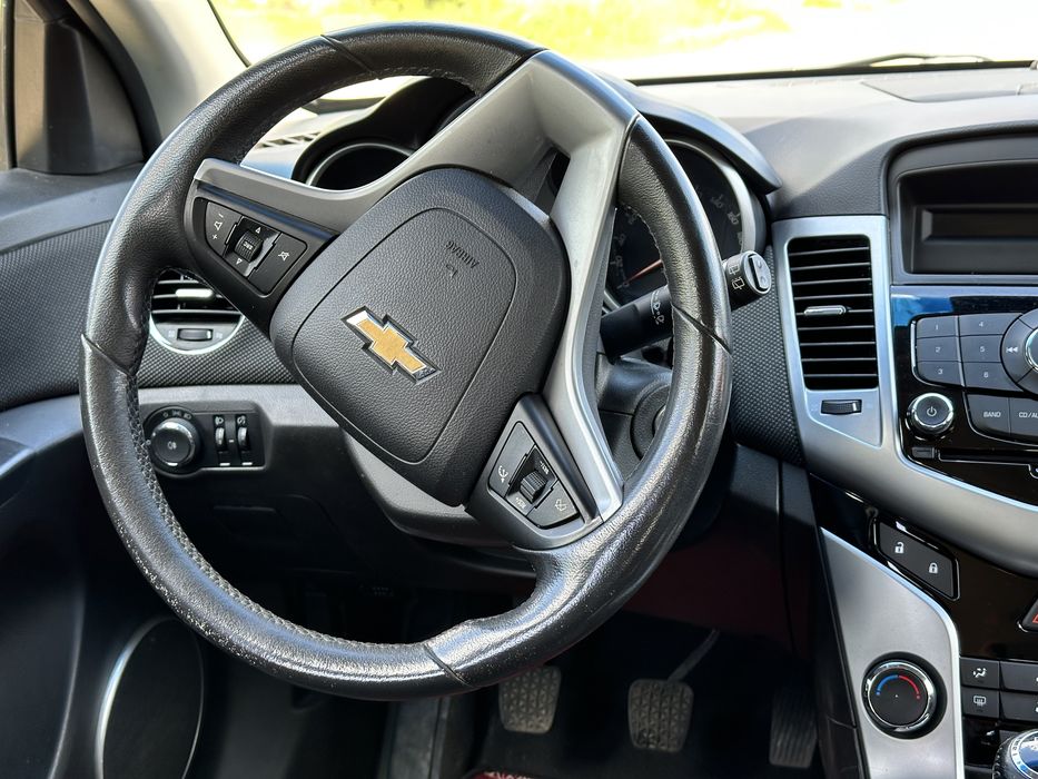 Chevrolet Cruze hatchback