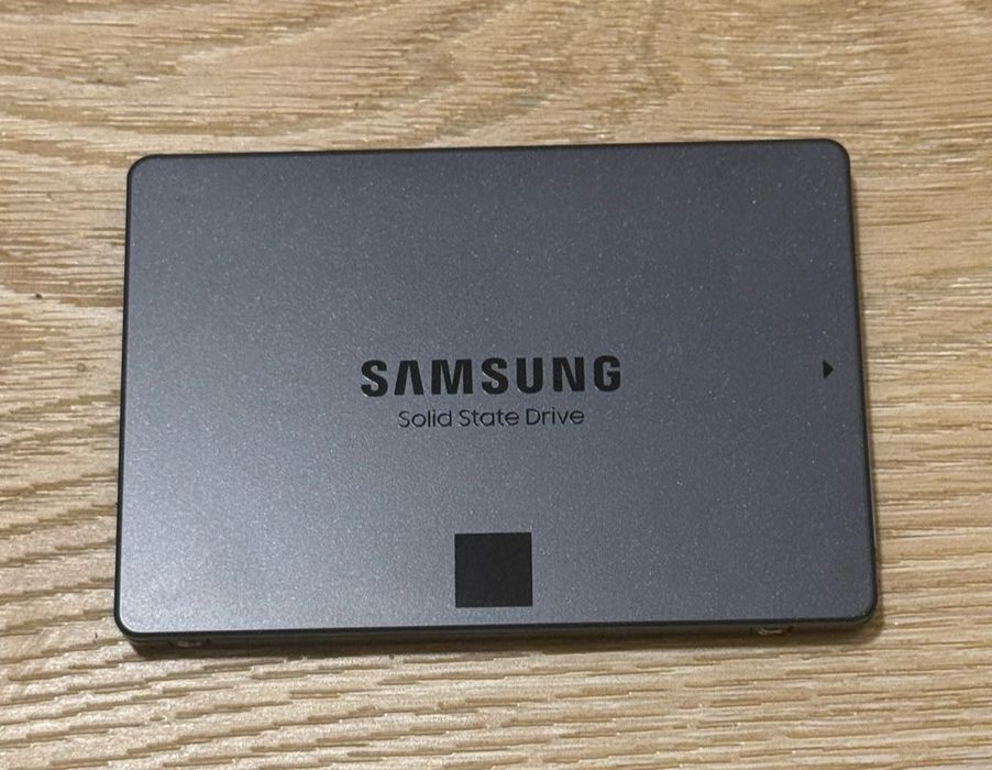 Samsung 870 QVO 4TB SATA SSD