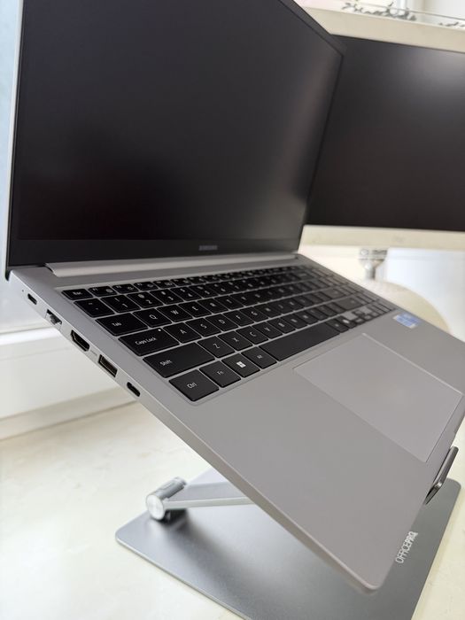 Ноутбук Samsung Galaxy Book4 (NP750XGK-KS2US) Новий. Open Box. Ultra 7