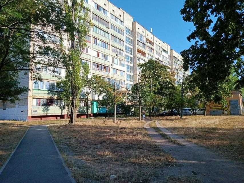 Подобово, погодинно, вул. Йорданська 24"Б"  м. Оболонь.