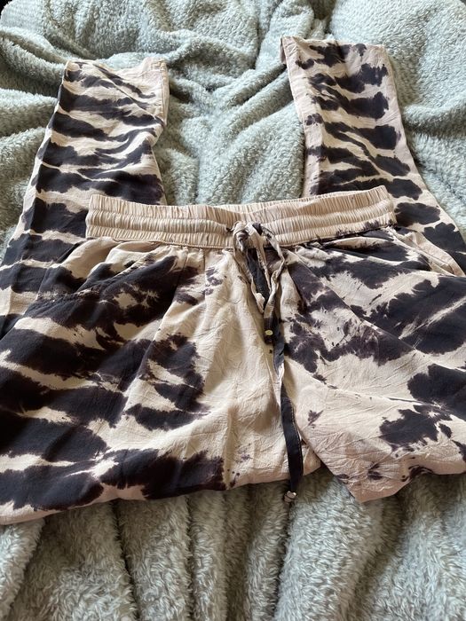 spodnie z gumką w pasie