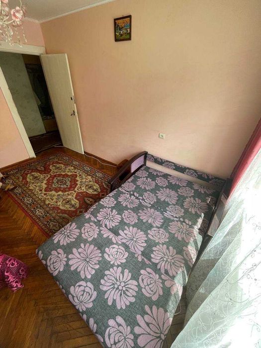 Оренда кімнати по вул. Тролейбусна