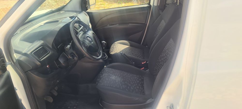 Vendo Opel Combo 1.6
