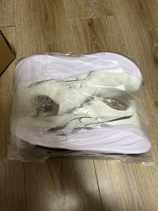 Asics superblast 2 white