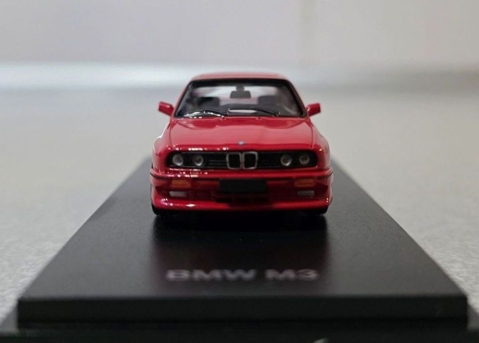 Miniatura 1:64 BMW E30 M3, oryginalna, nowa