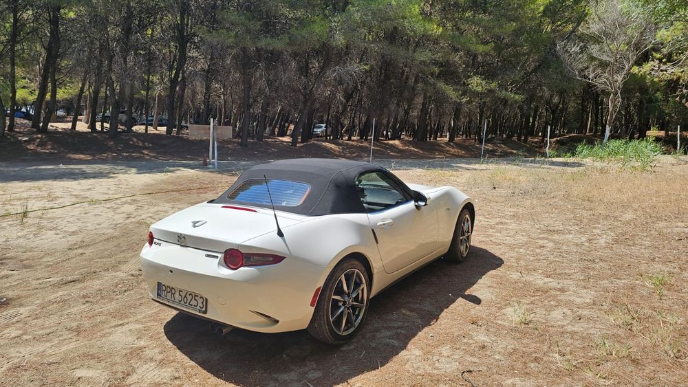 Mazda MX-5 cabrio, 2.0 b, 160KM, manual,  biała Perła metalic