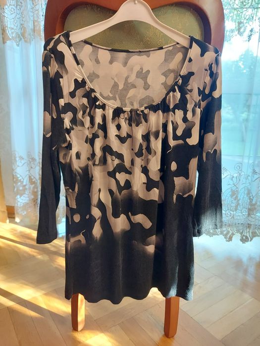 Damska bluzka rękawy 3/4