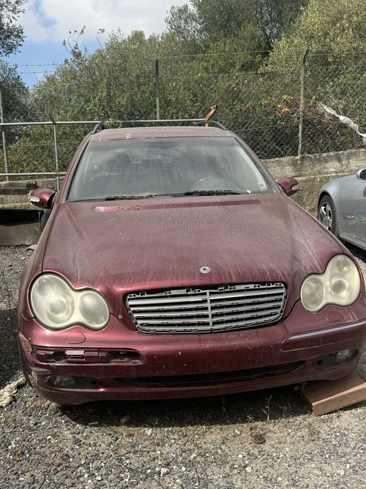 Mercedes-Benz C220 CDI Station (W203) Para Peças