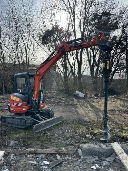 «Послуги (оренда)міні-екскаватора , ямобура у Львові та області»