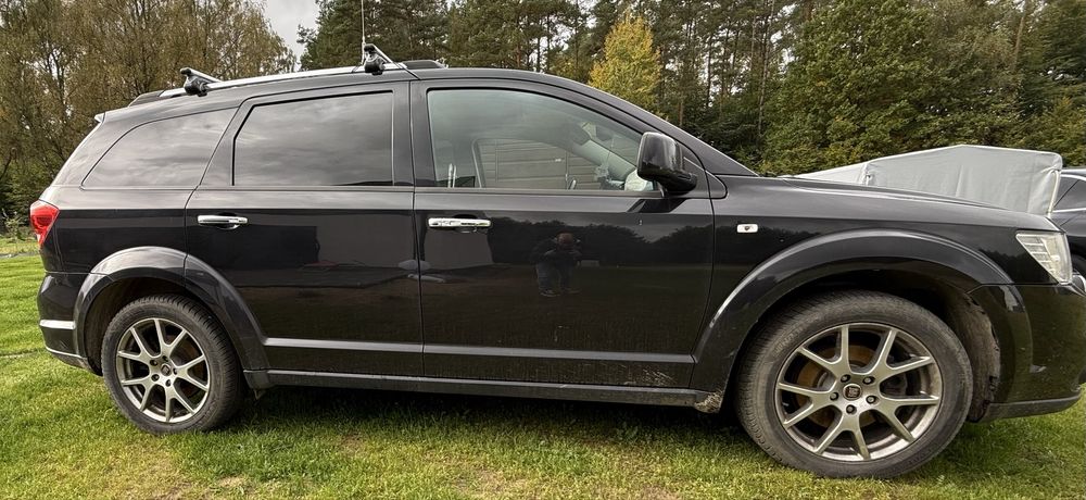 Fiat Freemont 2.0 JTD 170KM. Uszkodzony silnik, mozna utuchomic.