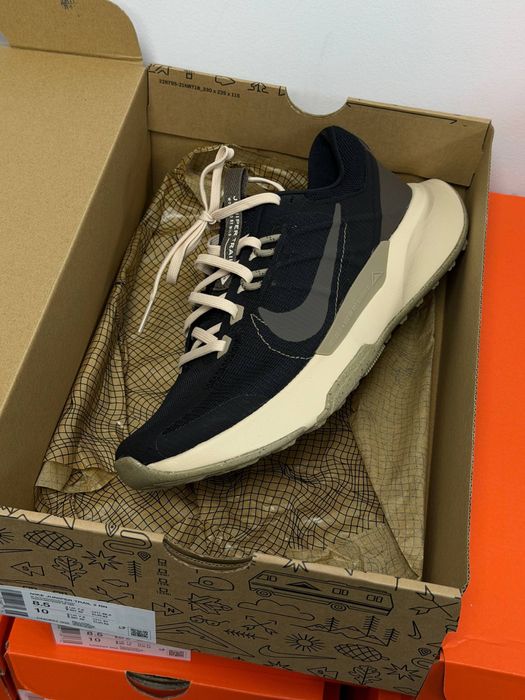 Оригінальні чоловічі кросівки Nike