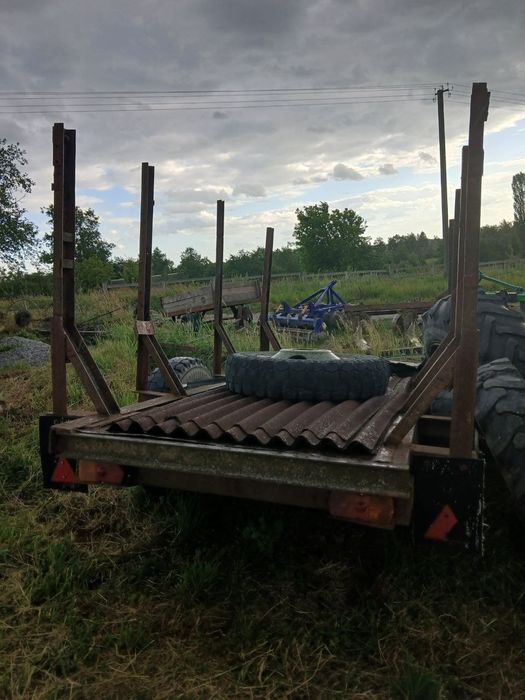 Лафет для перевезення сіна та лісу