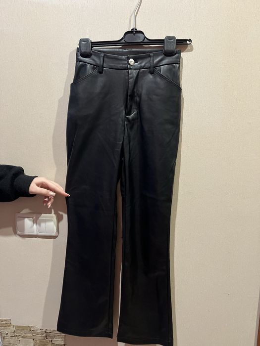 Шкіряні штани кльош на утепленні