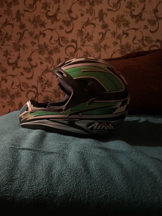 Шлем мотокросс airoh