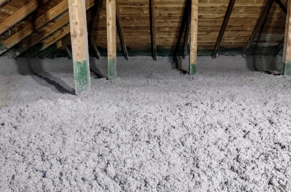 Ocieplenie strop sufit wiązar wełna celuloza 30 cm Thermofloc λ 0,037