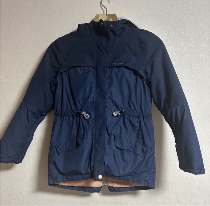 Тепла дитяча  куртка decathlon 133/142