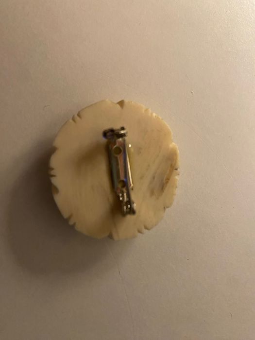 Alfinete em osso