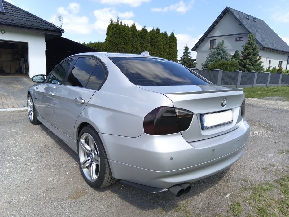 BMW E90 seria 3 318 D po programie 2006 rok