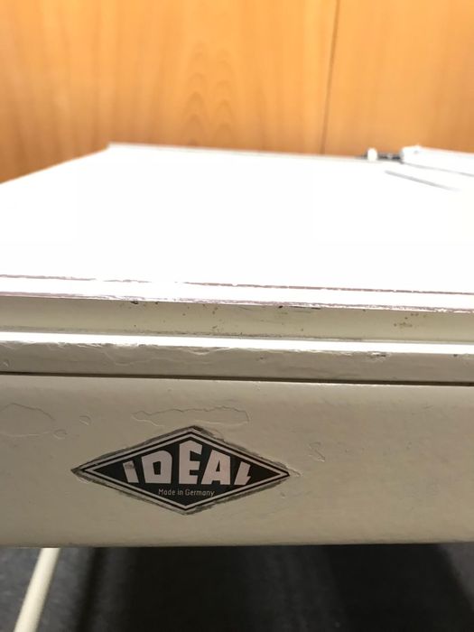 Guilhotina Cisalha de papel e cartão - marca IDEAL - encadernação