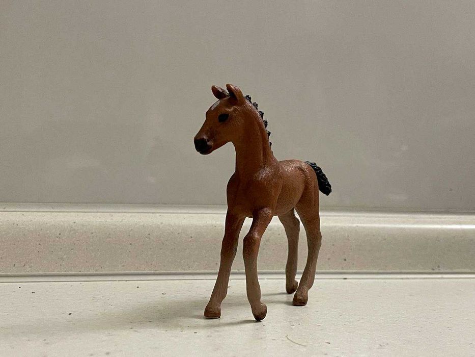 фігурка гановерського лоша Schleich