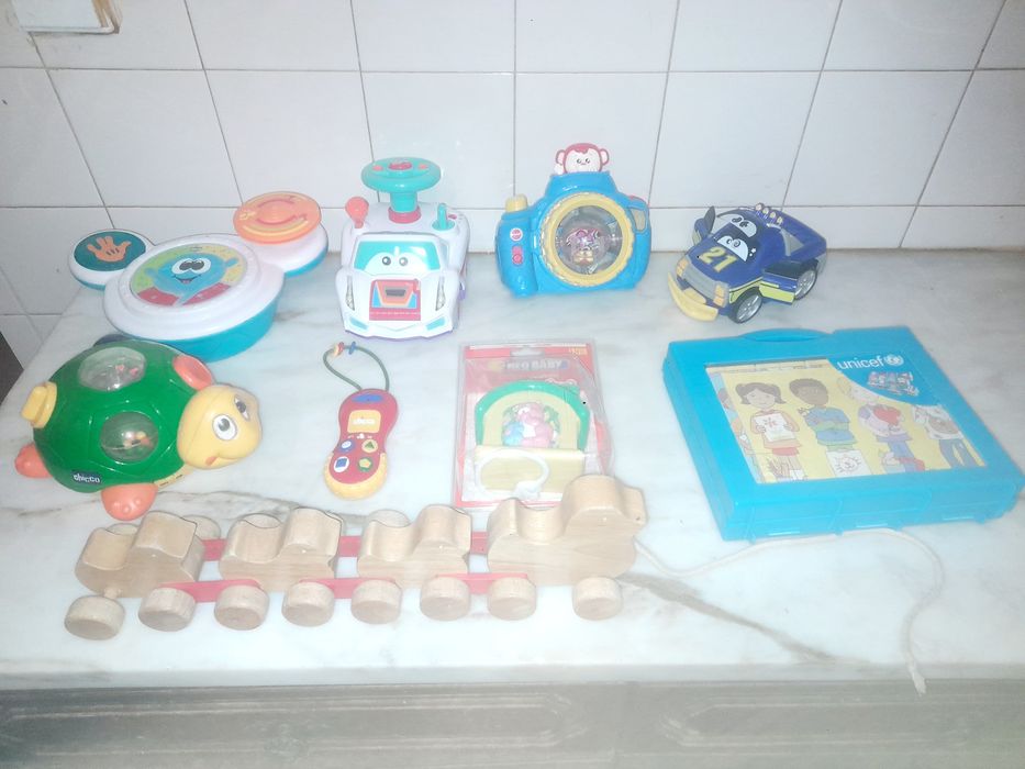 Conjunto de Carrinhos/Brinquedos