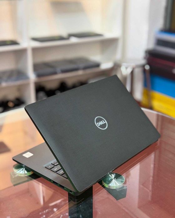 Portátil Dell Latitude 7410 Carbon 10ªG| 14,1"-IPS | I7-10810U | 16G/32G DDr4 | NVMe512G |M|W11