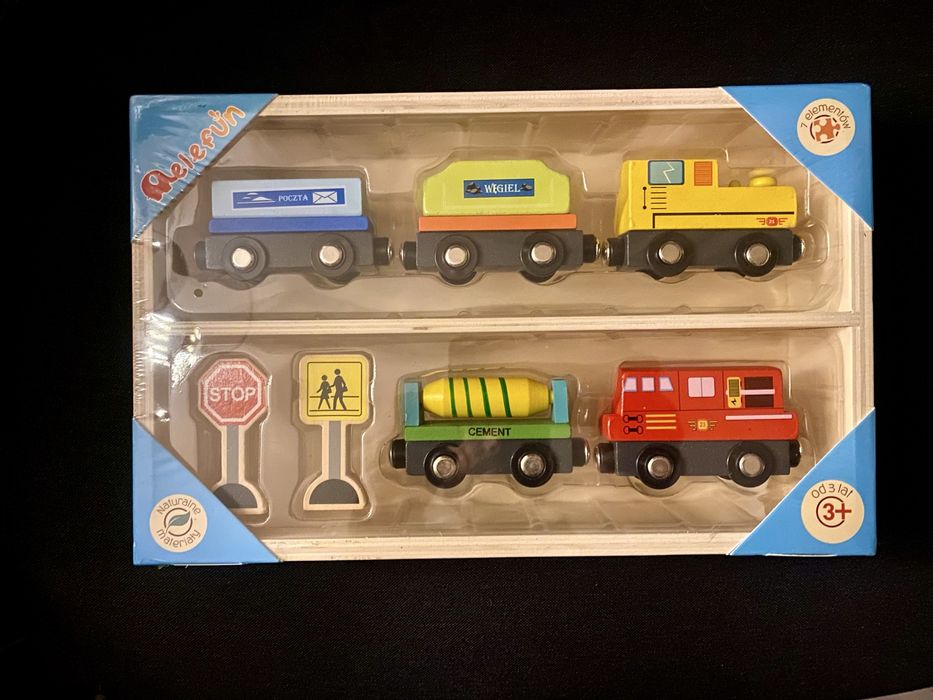 Pociąg drewniany z wagonikami Elefun - NOWY! Ciuchcia, kolejka