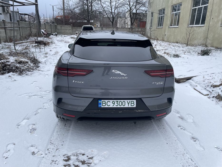 Jaguar I-PACE EV400 SE
