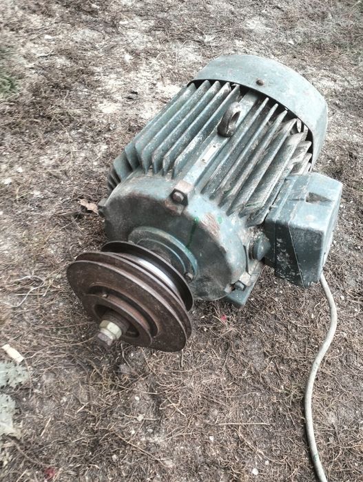 Продам электродвигатель 5.5 кВ