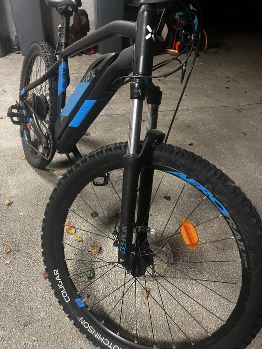 Bicicleta BTT Eléctrica Rockrider E-ST500 v2