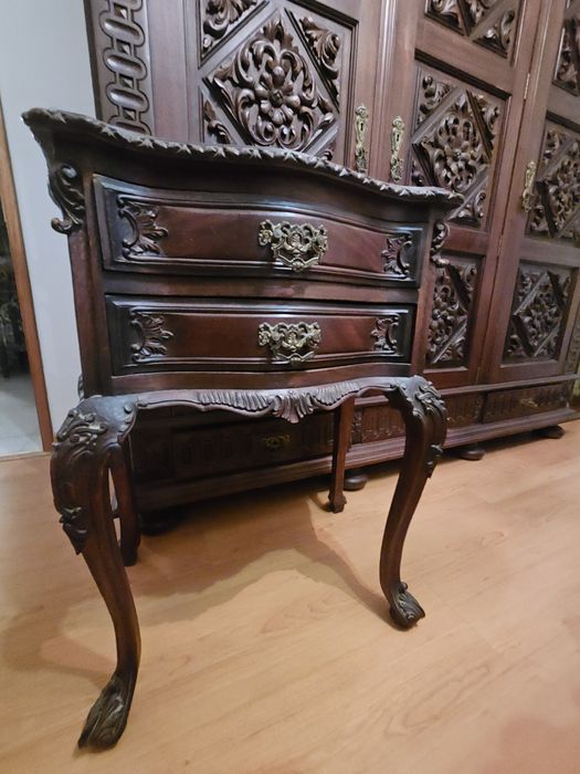 Mobilia de Quarto - estilo clássico (anos 80)