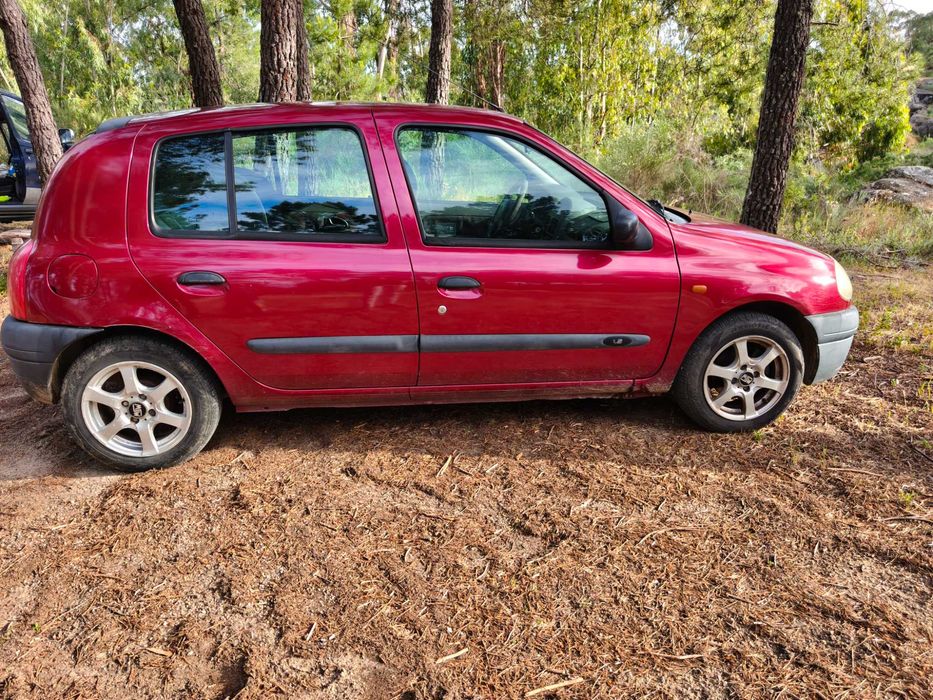 Renault Clio de 1999