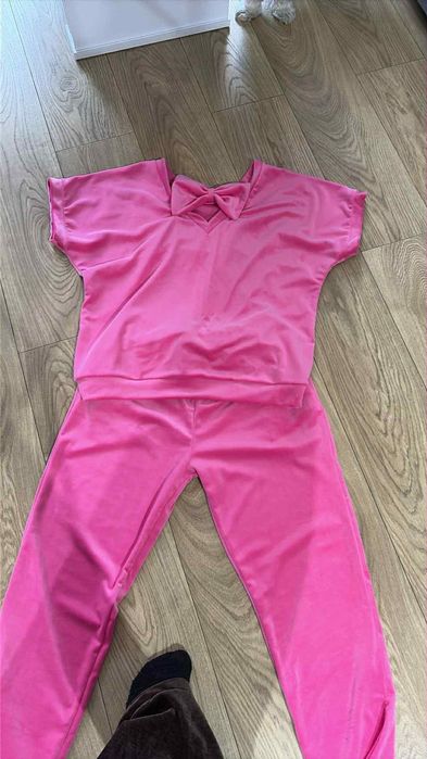 Dres damski welurowy