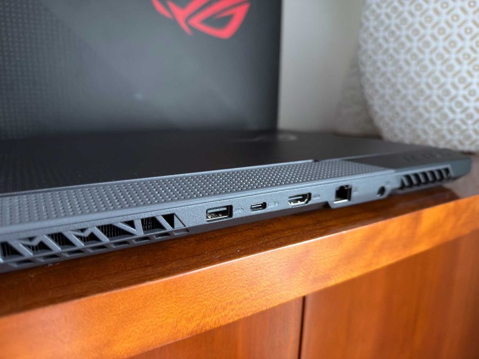 Asus Strix G513I|15.6" 144Hz|Ryzen 7-4800H|32Gb Ram|Ssd 512Gb|RTX3050|