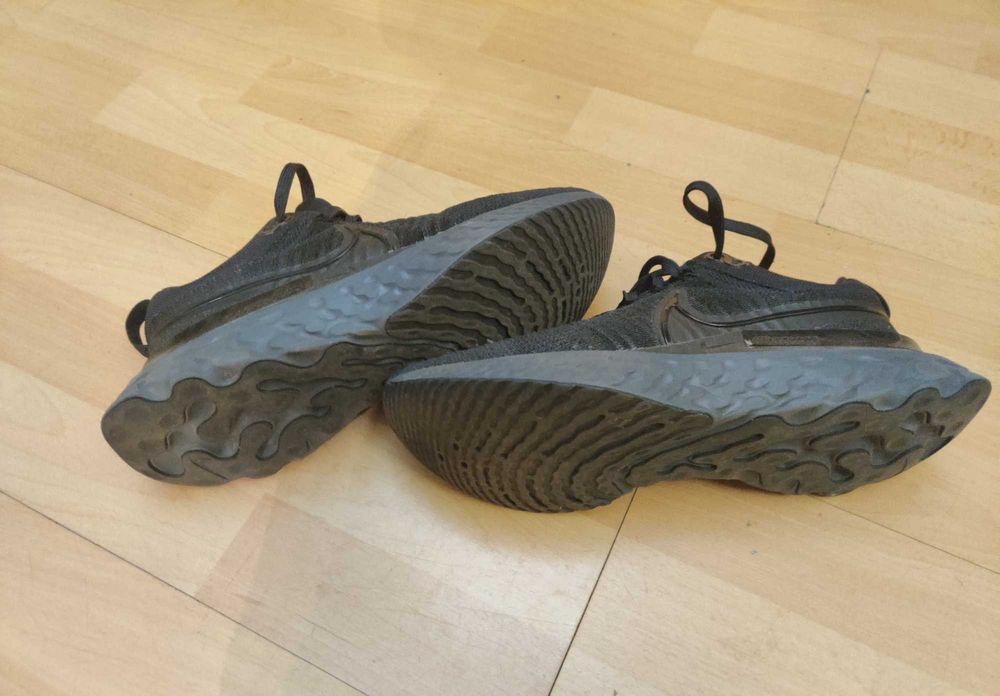 Nike React Infiniti Run Czarne 43 Oryginalne