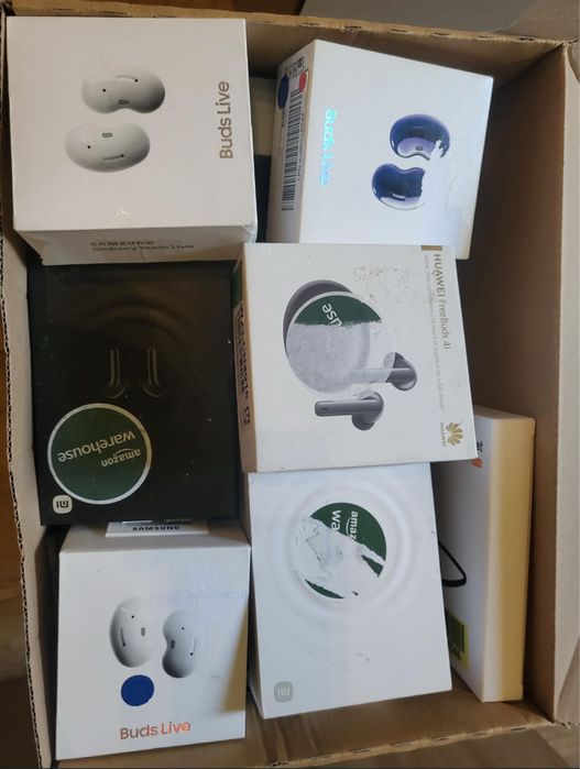 Box słuchawek zwroty konsumenckie 30szt.