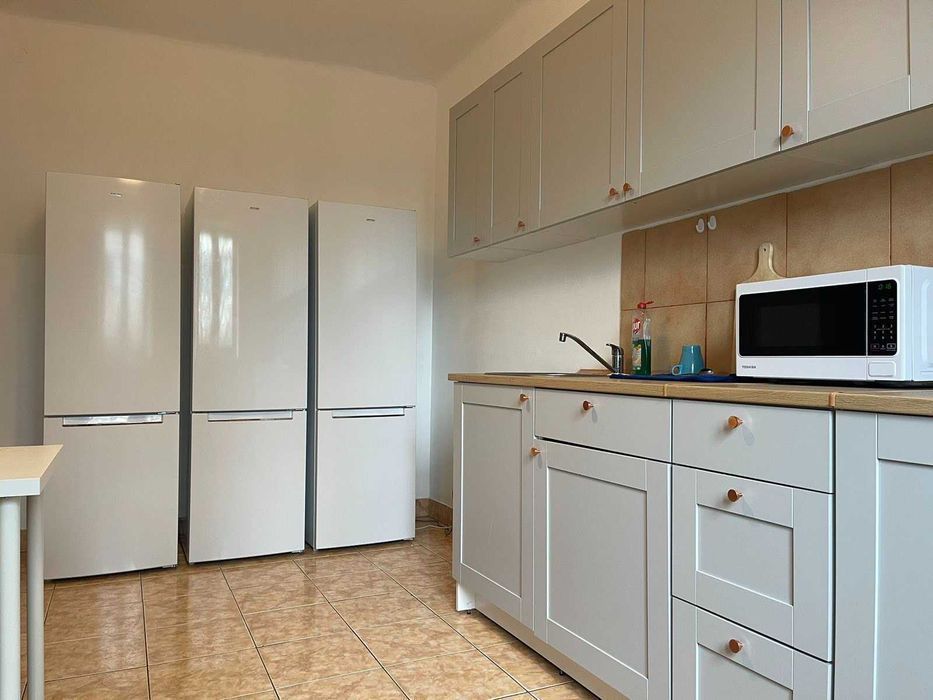 750 злотых в месяц - Новый Хостел Варшава Район Общежитие. Hostel