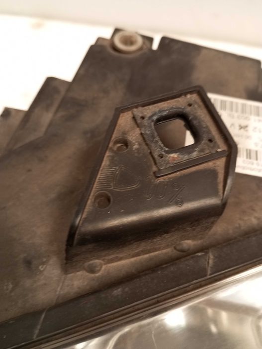 Par Faróis Óticas Audi A4 B7 — Compatível S-Line (8E0941004BL)