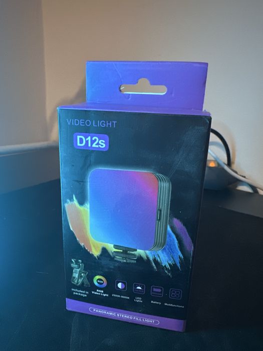 Lampka rgb D12S na statyw