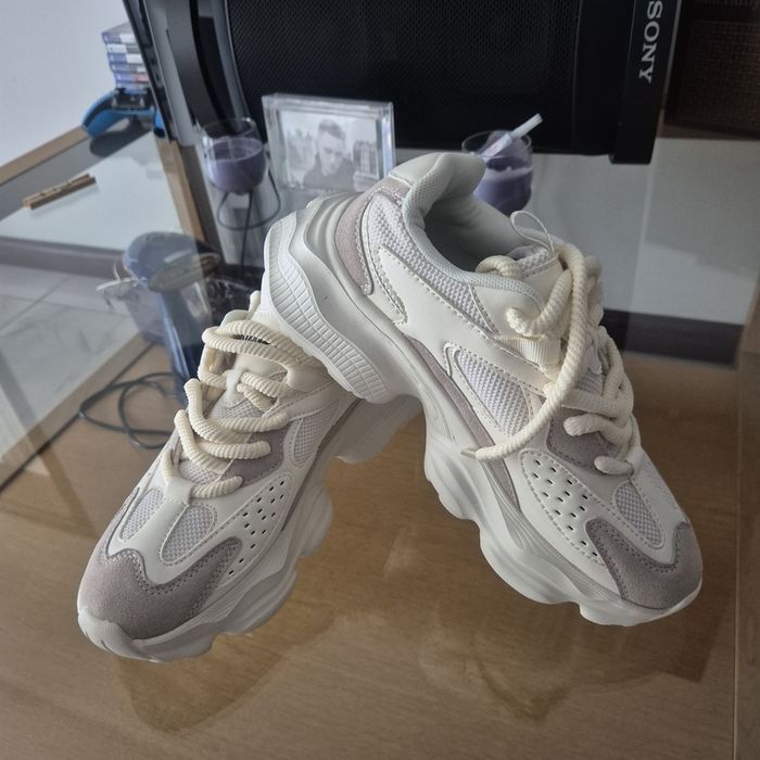 Letnie buty damskie