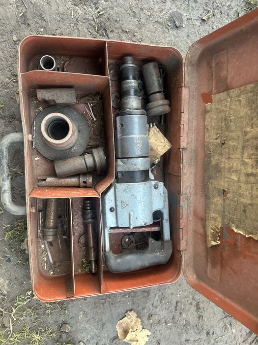 Монтажний пістолет пц52-1