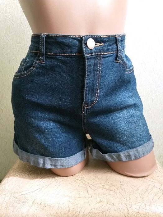 Неоновые шорты. Джинсовые шорты. Стрейчевые спортивные шорты. Кружево