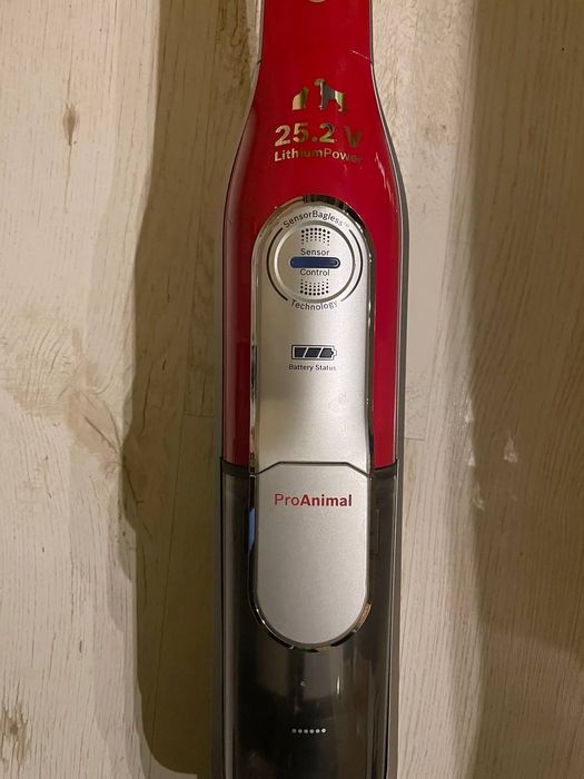 Продается пылесос аккумуляторный Bosch BCH6ZOOO Zoo'o ProAnimal