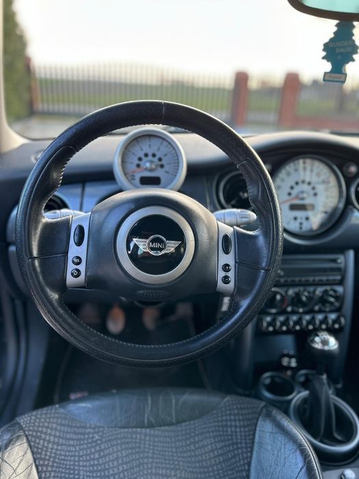 Mini Cooper r50 1.6