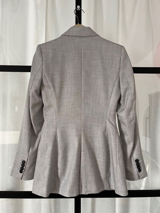 Taliowana jasno szara marynarka damska z poduszkami ZARA r. XS