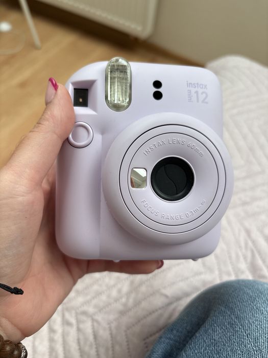 Sprzedam aparat Instax mini 12