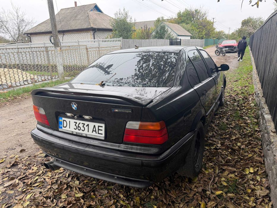 Бмв є 36 1992р. Мотор 2.5 бензин М50Б25